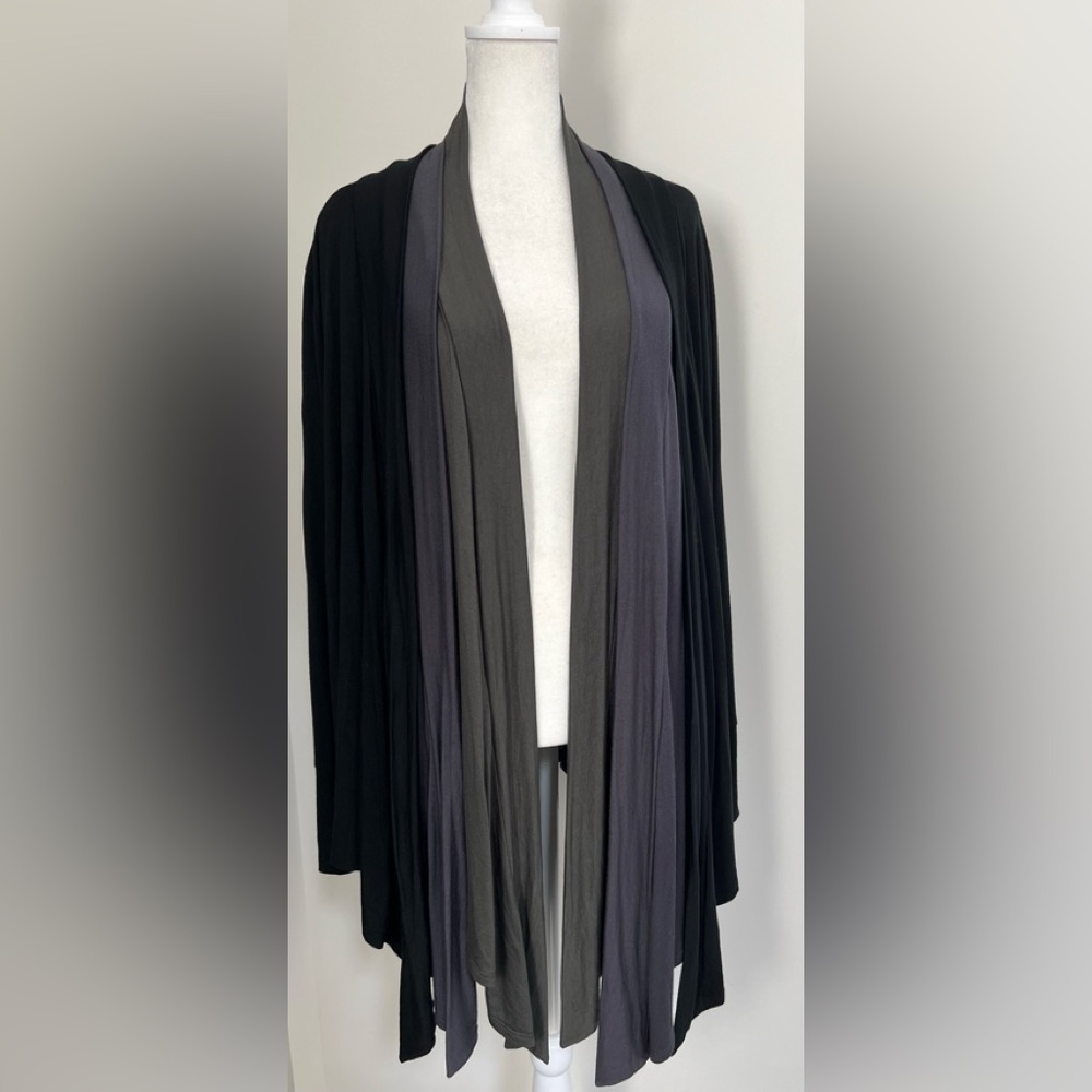 Mom’s the word Alex & Harry Kate Cascade Cardi XS—S Black Olive Gray maternity